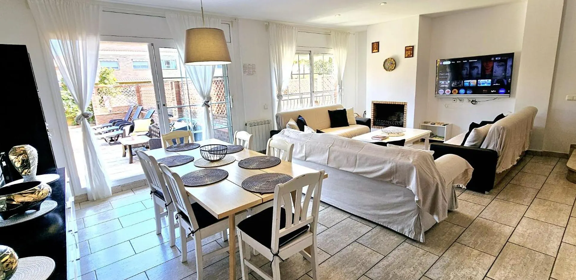 Holiday home Casa Con Piscina En Costa Barcelona Villa Sant Vicenc de Montalt